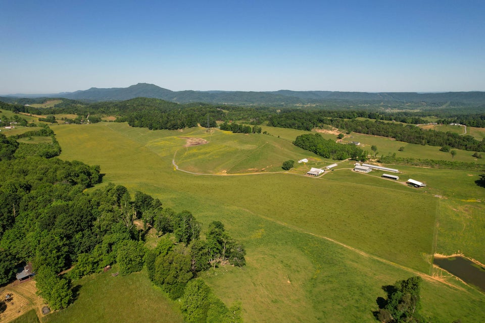 Photo #13: 240 West Camp Ground Road Road