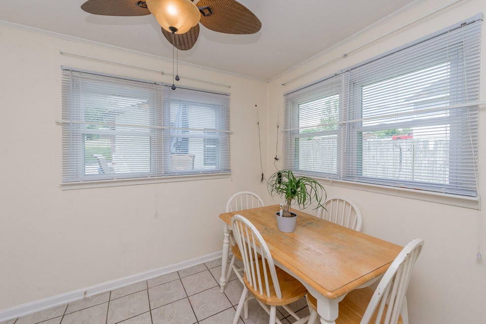 Photo #11: 205 Willow Street