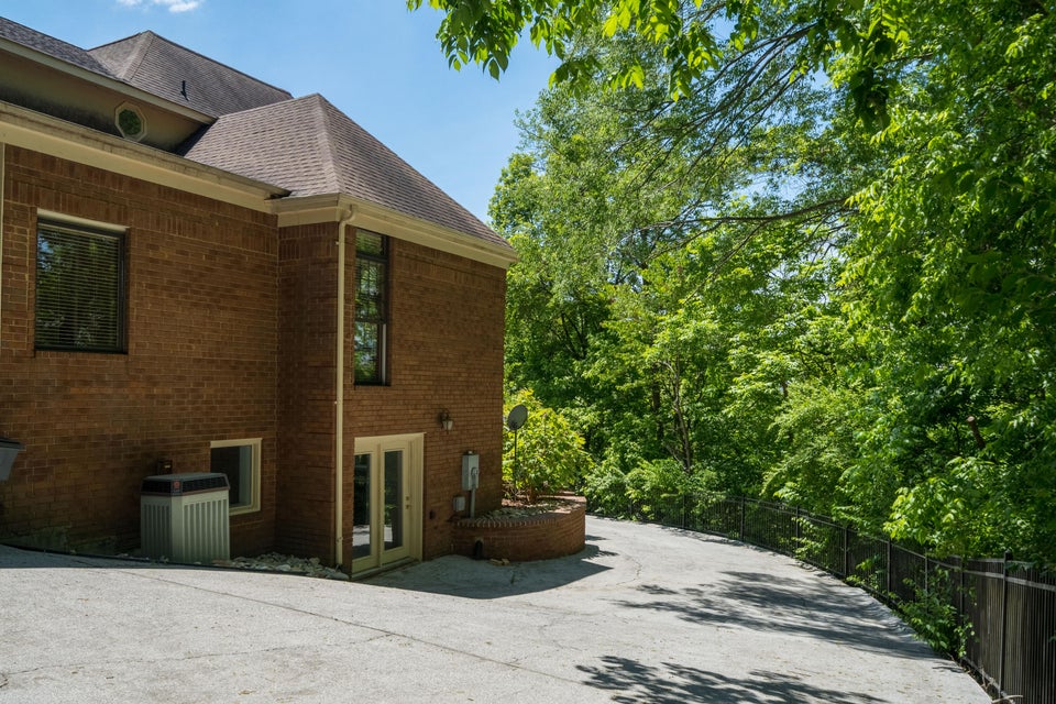 Photo #81: 1605 Burgh Heath Drive