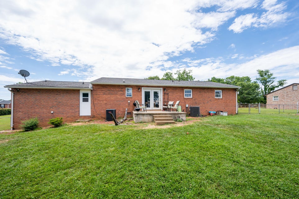 Photo #40: 142 Fairway Drive