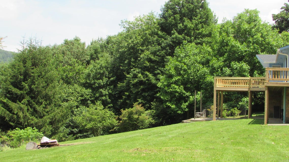 Photo #74: 166 Roanwood Road