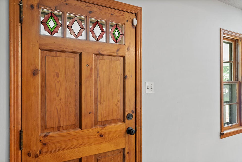 Photo #4: 3217 Avondale Avenue