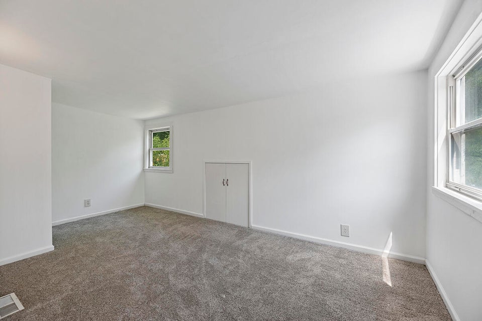 Photo #24: 3217 Avondale Avenue