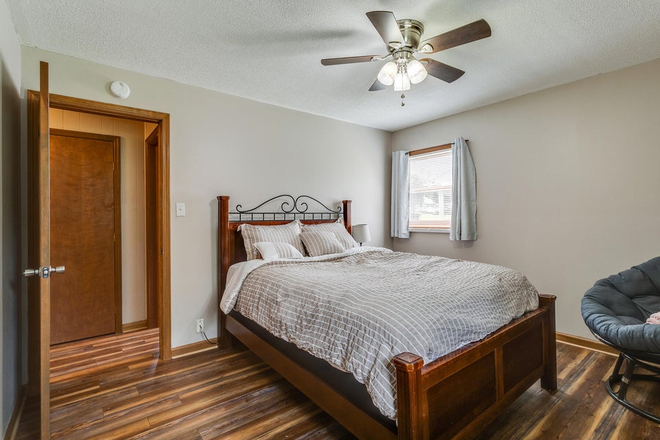 Photo #23: 217 Blue Bonnet Drive