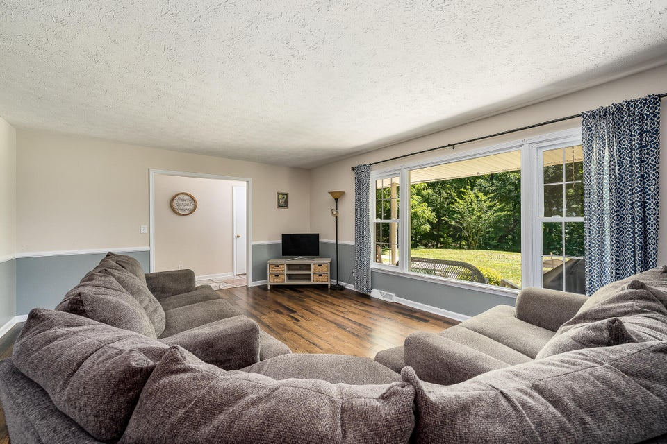 Photo #10: 3427 Linkwood Drive