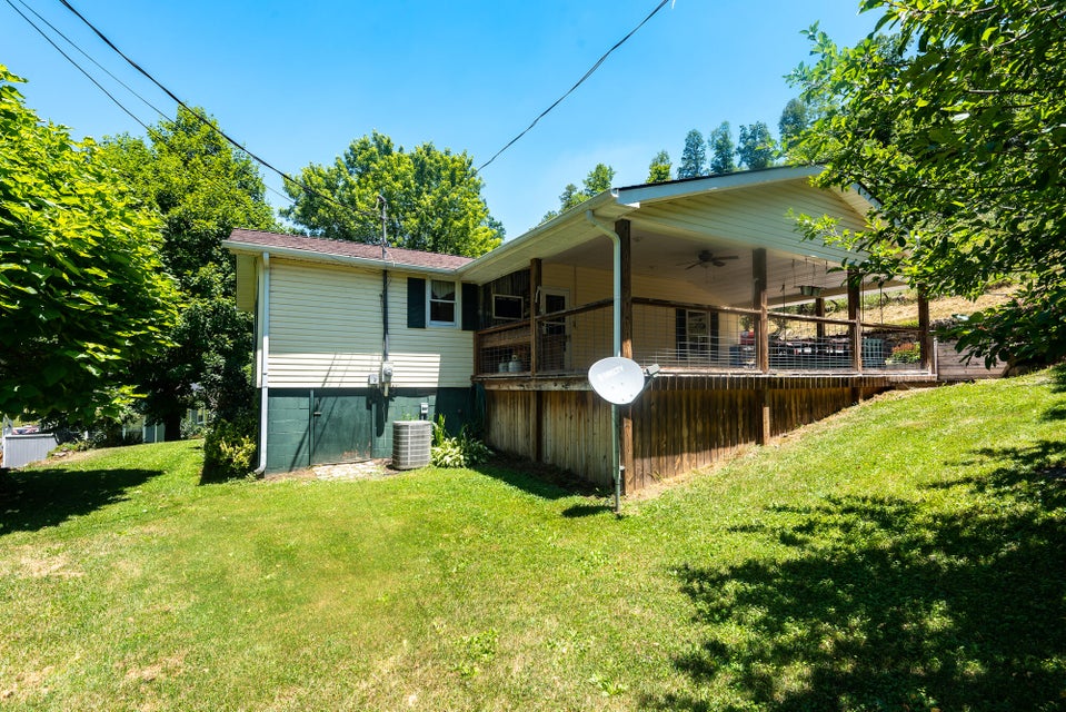 Photo #26: 1301 Sorrenta Road