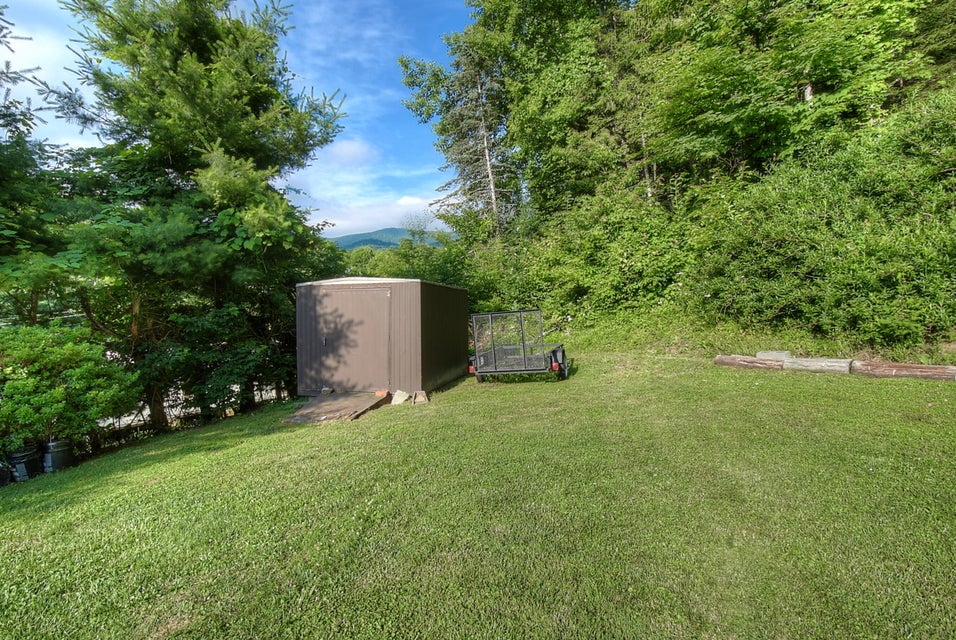 Photo #41: 101 Pine Lane