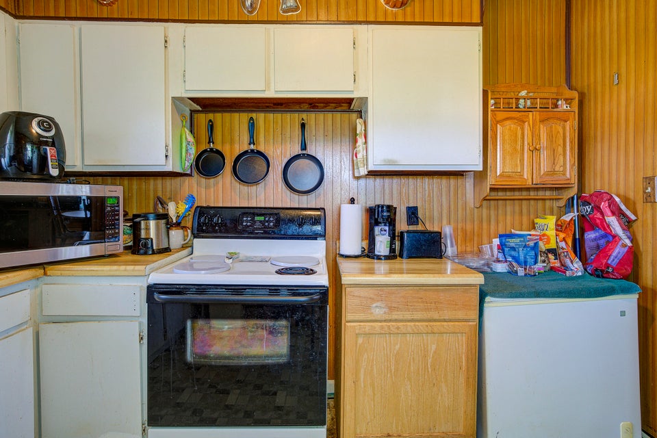 Photo #9: 1694 Mullins Road