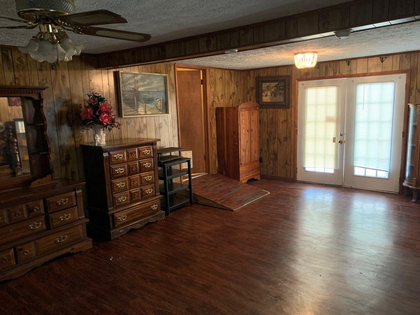 Photo #18: 413 Fordtown Road
