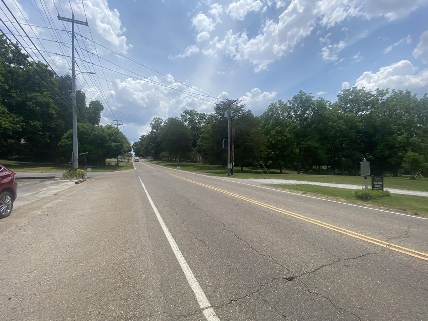 Photo #12: 685 Erwin Highway