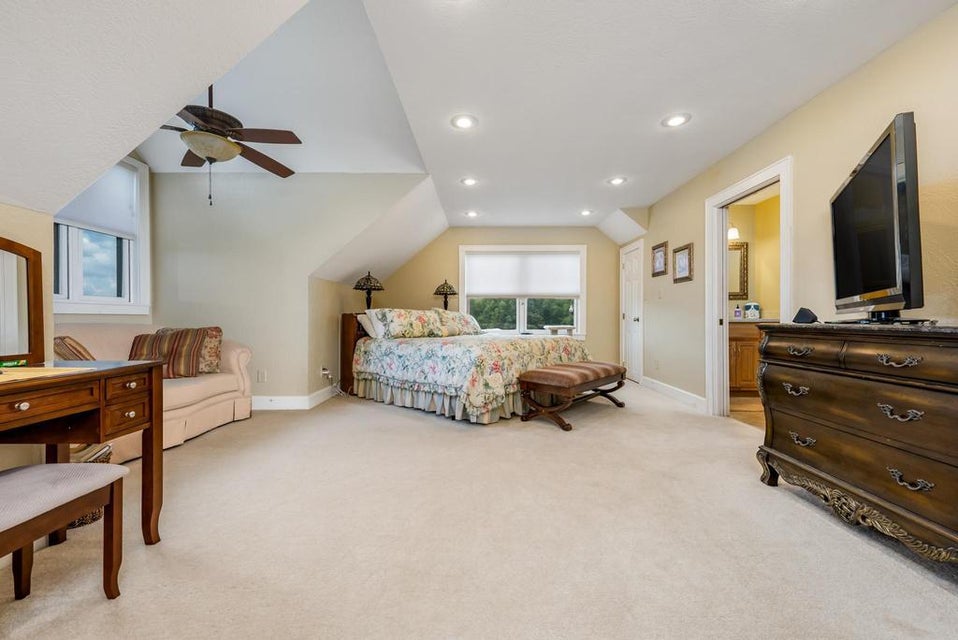 Photo #87: 964 Myrtle Drive