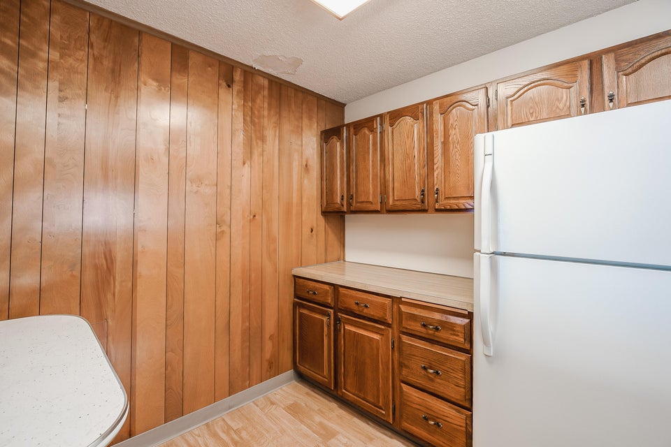 Photo #13: 1842 Kenwood Road