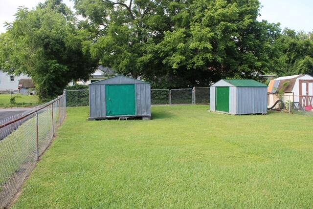 Photo #17: 1009 Minton Place