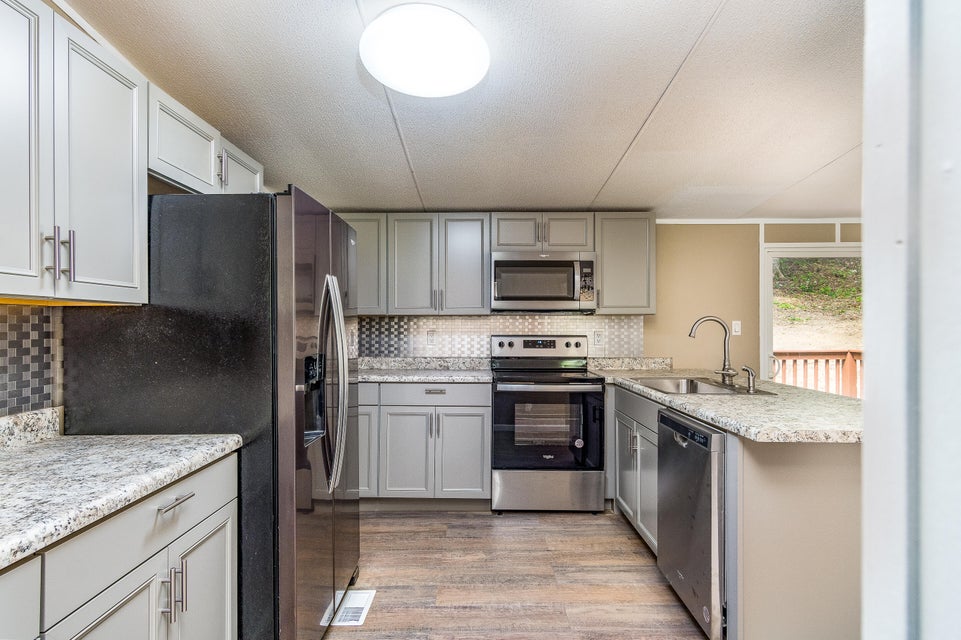 Photo #19: 3076 Island Rd. Road