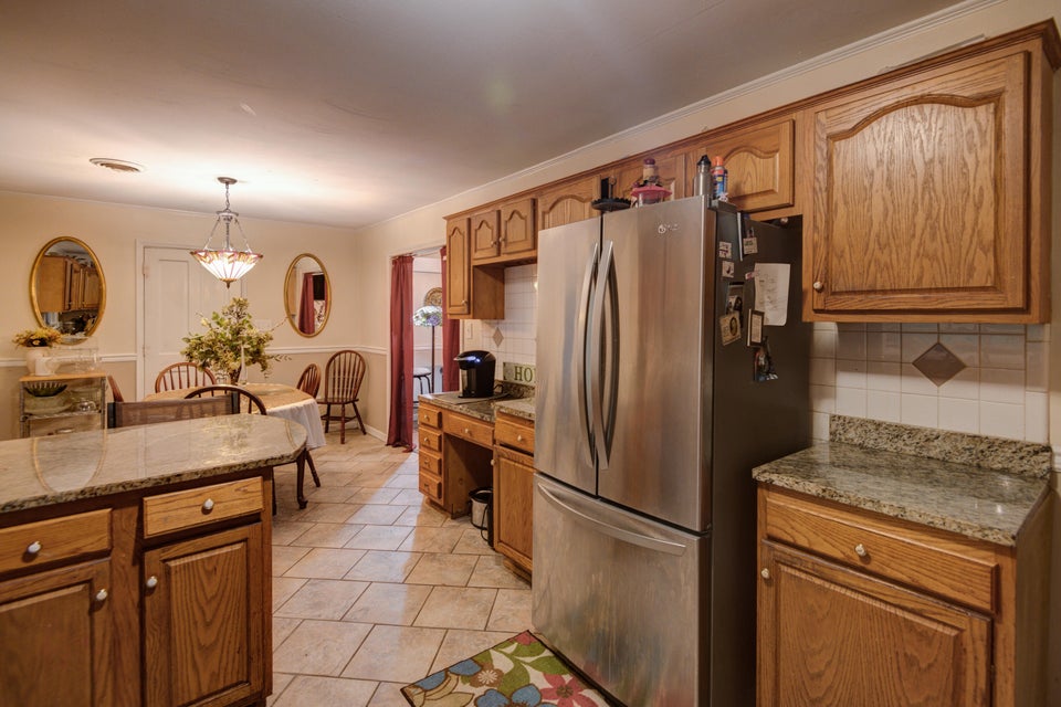 Photo #14: 451 Brookwood Dr Drive