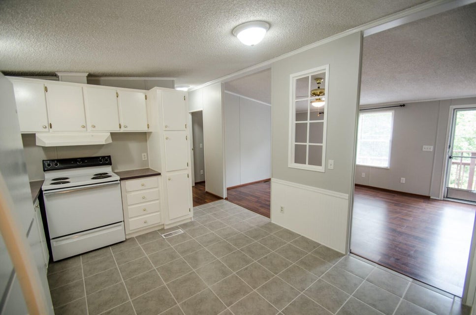 Photo #15: 376 Ensor Road