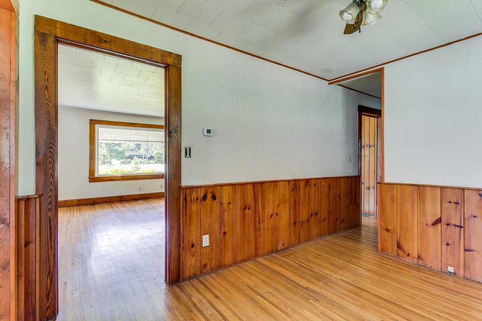 Photo #13: 107 Taylor Drive