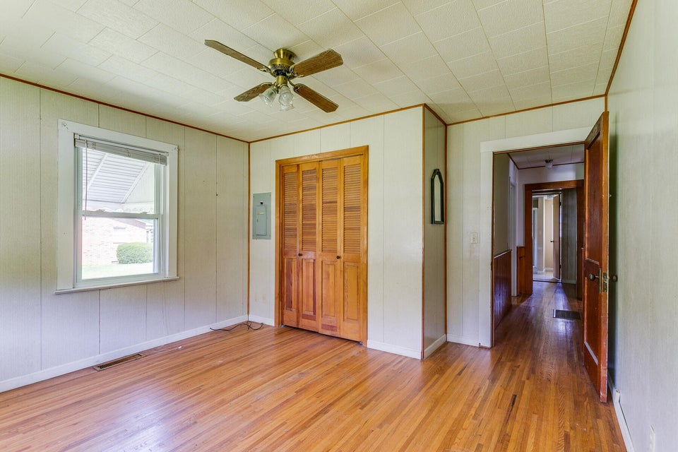 Photo #19: 107 Taylor Drive