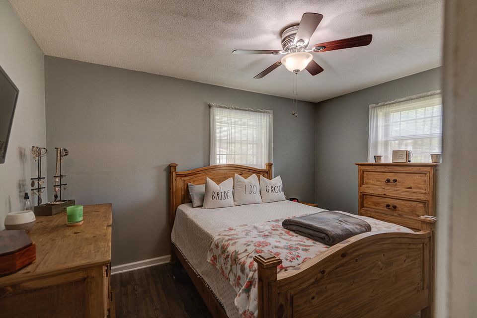Photo #20: 715 Choctaw Drive