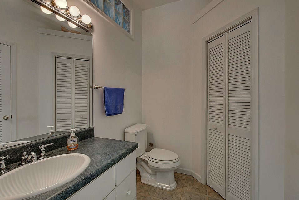 Photo #47: 226 Chickasaw Street