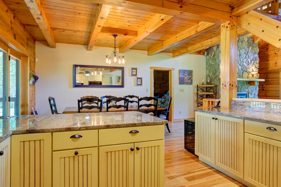 Photo #20: 200 Riverview Court