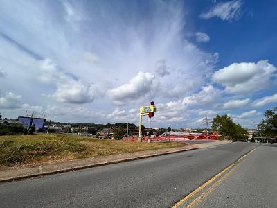 Photo #9: 112 Volunteer Parkway