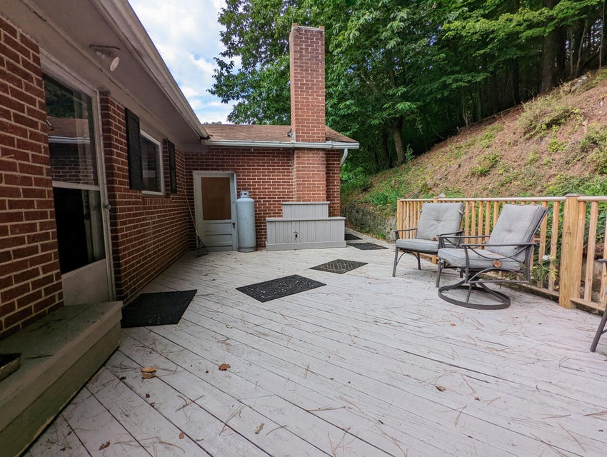 Photo #7: 160 Jackson Street