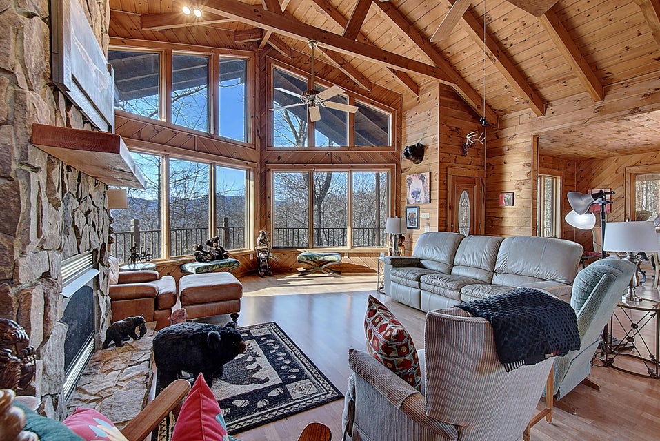 Photo #7: 201 Bear Ridge Drive