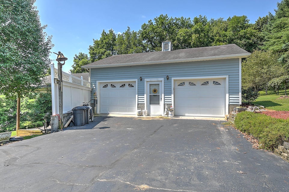 Photo #3: 310 Jim Ford Road
