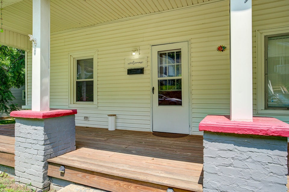 Photo #4: 309 Chestnut Street