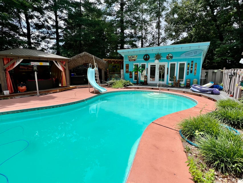 Photo #41: 821 Briarcliff Circle