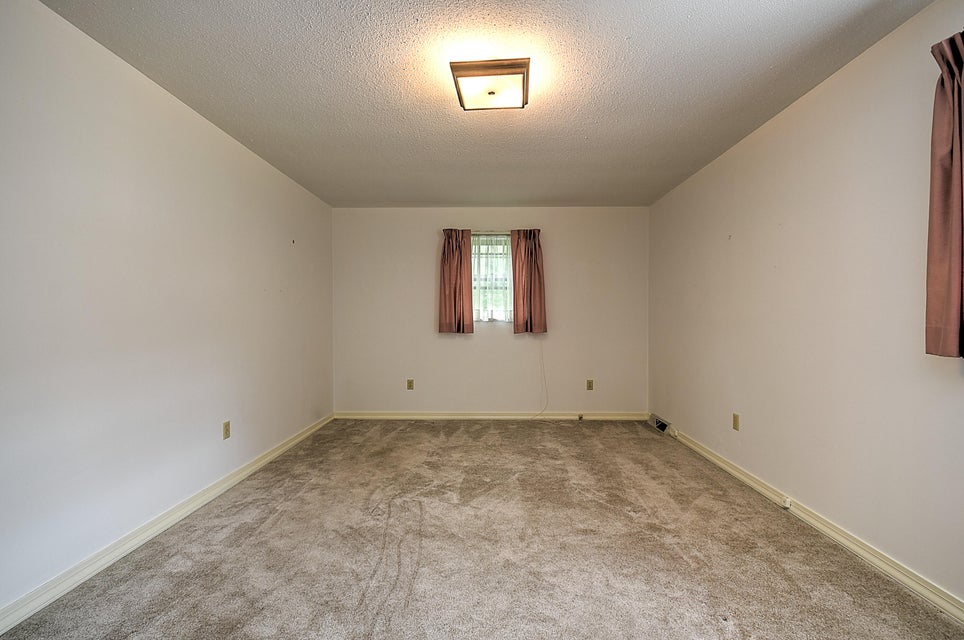 Photo #14: 1510 Sun Valley Drive