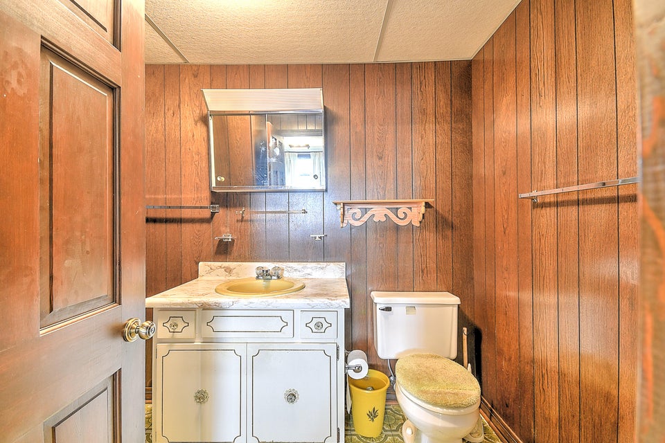 Photo #27: 1510 Sun Valley Drive