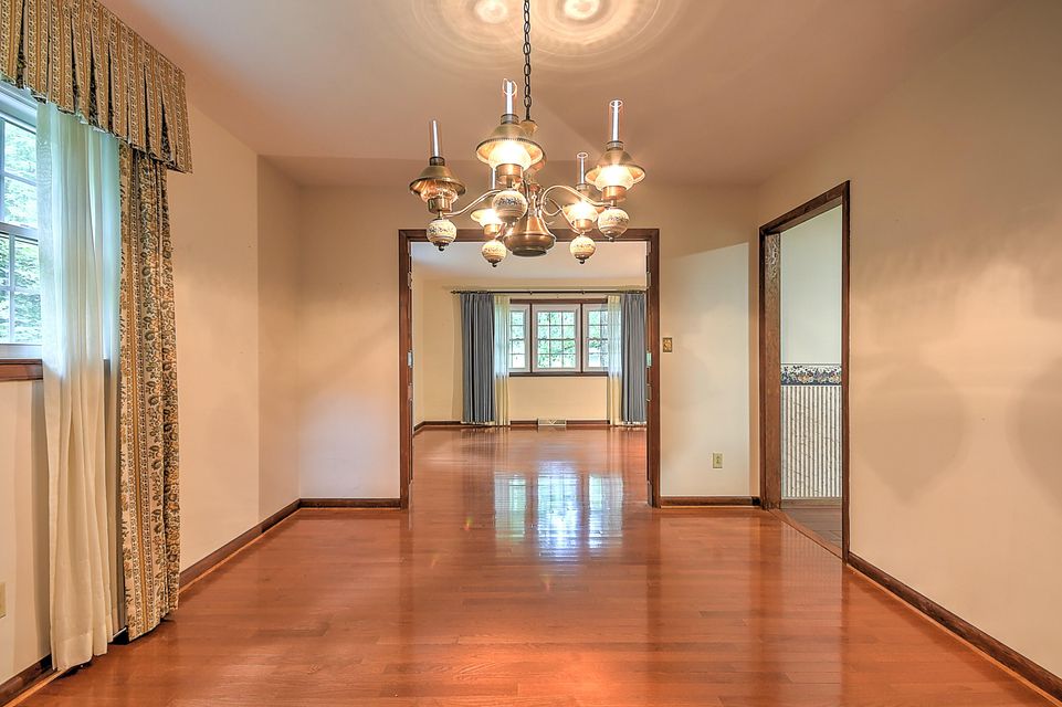 Photo #9: 1413 Brentwood Drive
