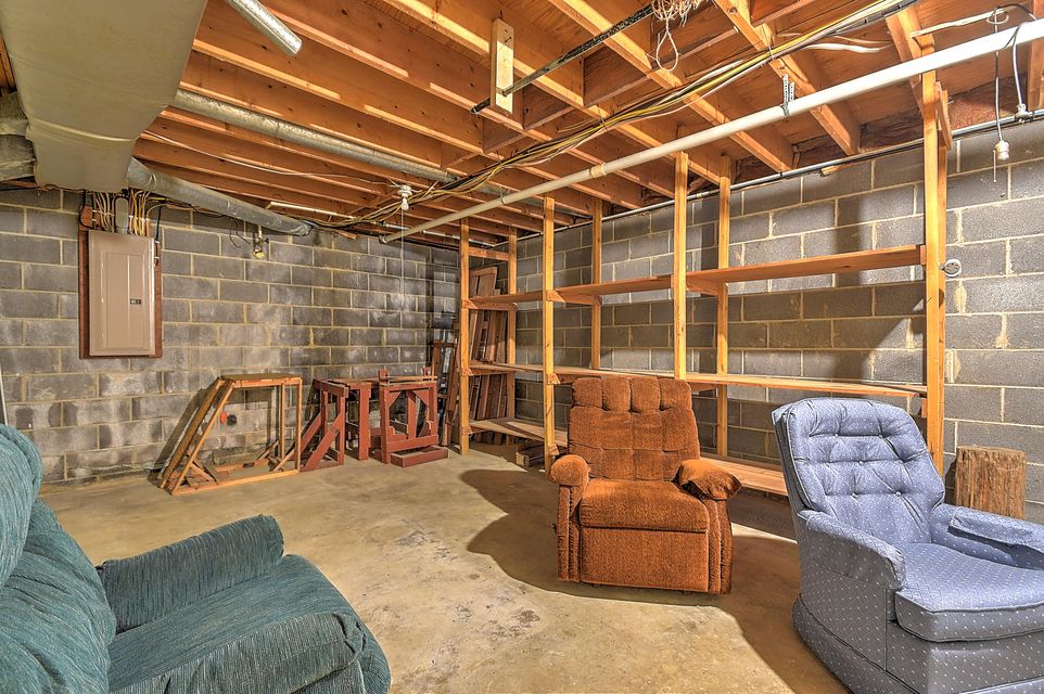 Photo #28: 1413 Brentwood Drive