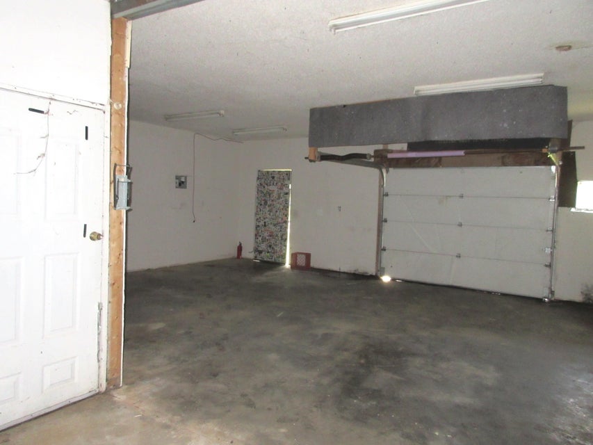 Photo #22: 911 North Street