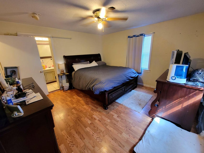 Photo #26: 8310 Chetwood Road