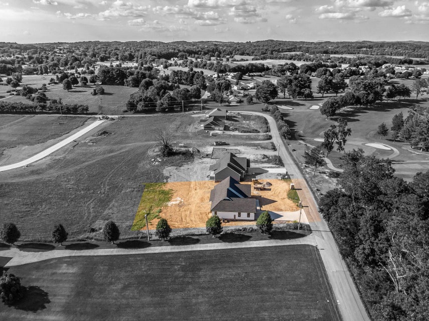 Photo #32: 360 Green Lawn Avenue