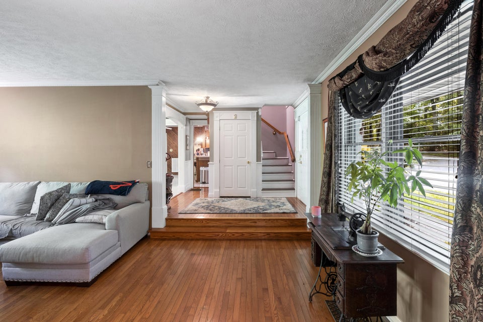 Photo #19: 626 Blanton Avenue