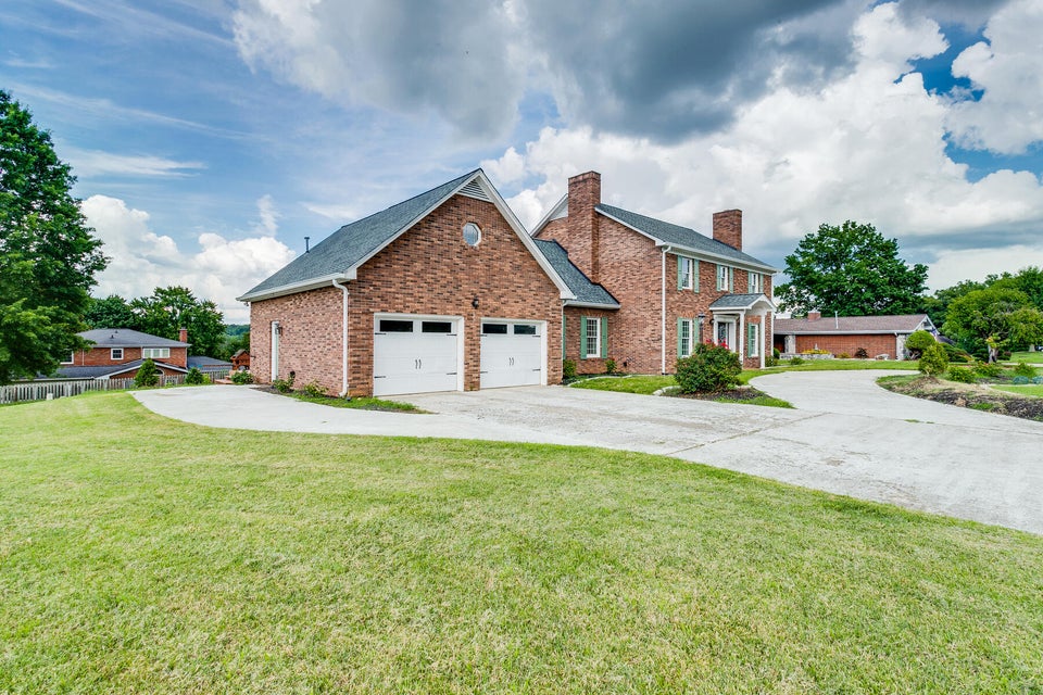 Photo #3: 1204 Ervin Court