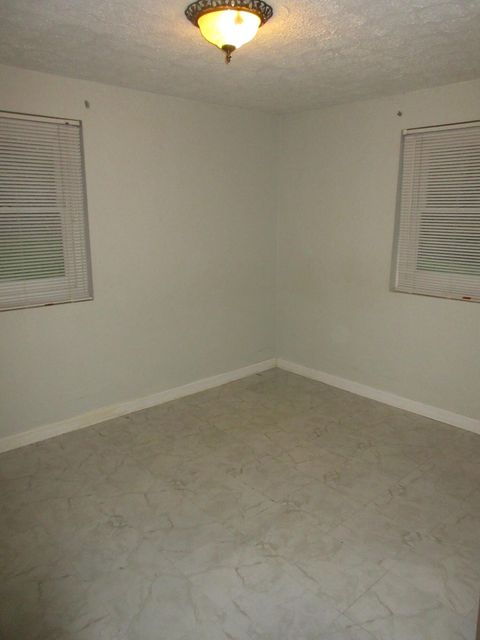Photo #14: 911 North Street