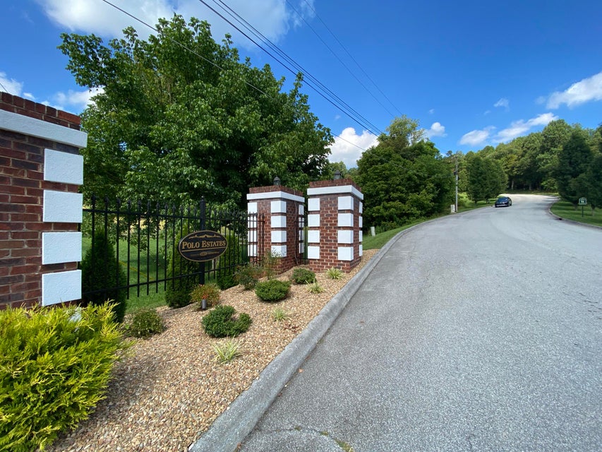 Photo #4: 186 Polo Drive