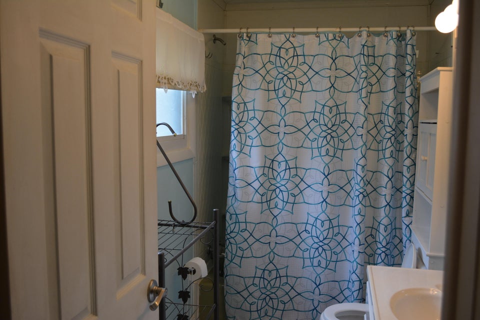 Photo #13: 2630 Brown Street