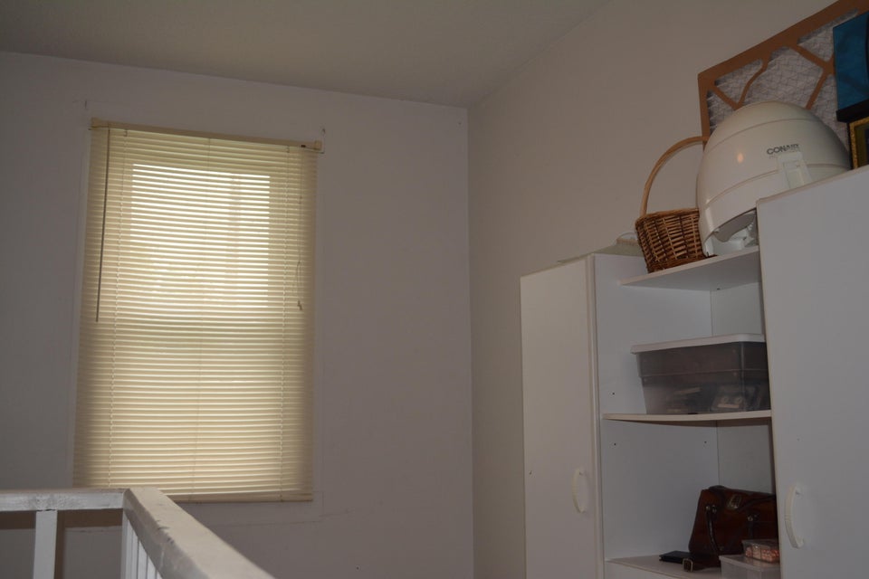 Photo #12: 2630 Brown Street