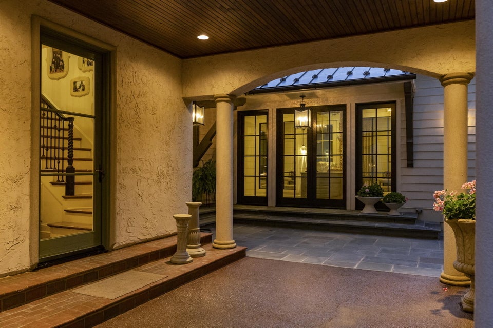 Photo #7: 103 Chestnut Ridge Drive
