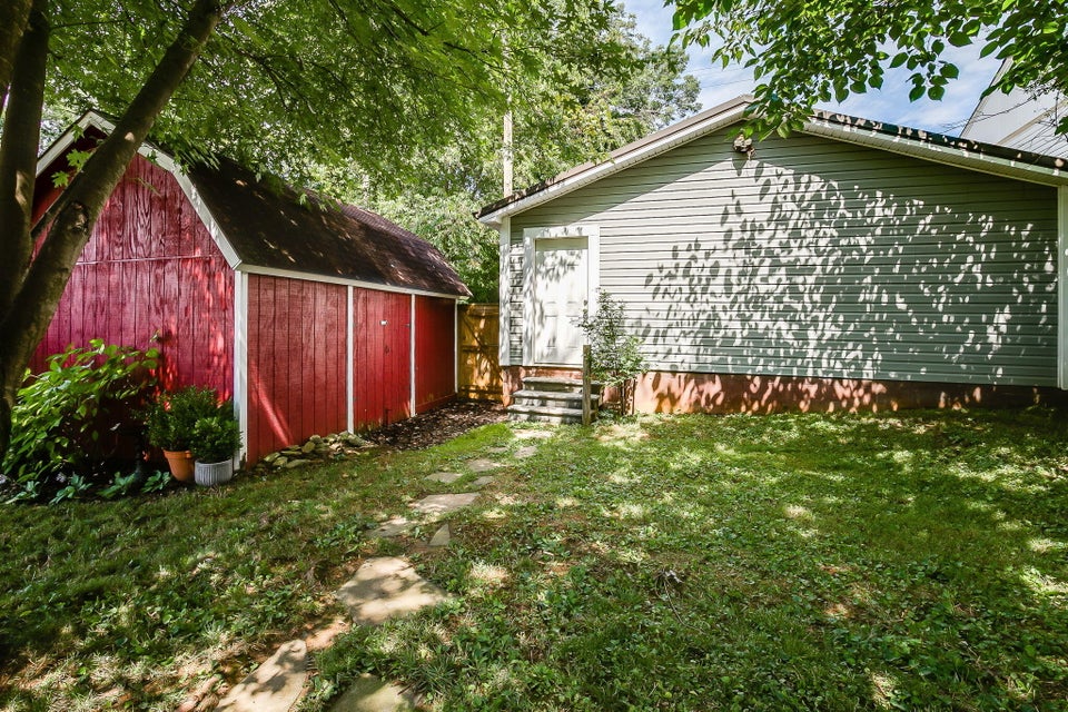 Photo #30: 1009 Unaka Avenue