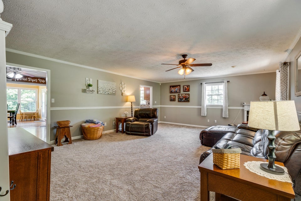 Photo #5: 631 Chadwell Road
