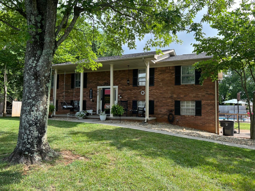 Photo #2: 482 Phyllis Circle Circle