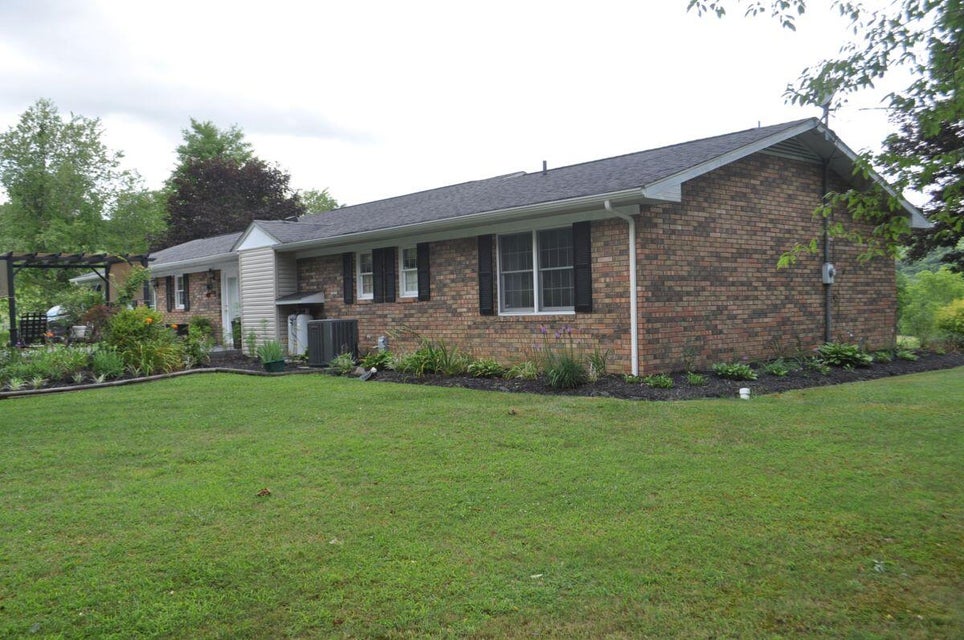 Photo #5: 4000 Calabash Lane