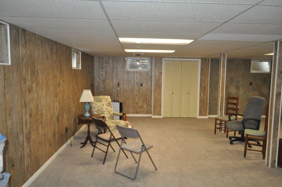 Photo #33: 4000 Calabash Lane